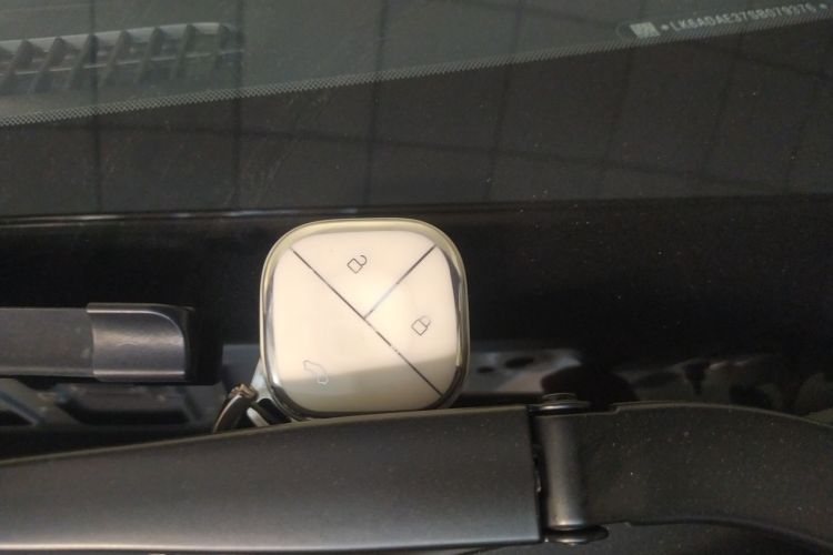 五菱汽车 五菱缤果PLUS 2024款 330km 五座版中控内饰11