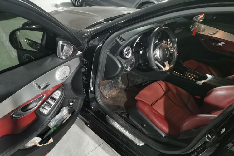 奔驰C级 2021款 C 260 星耀臻藏版中控内饰7003