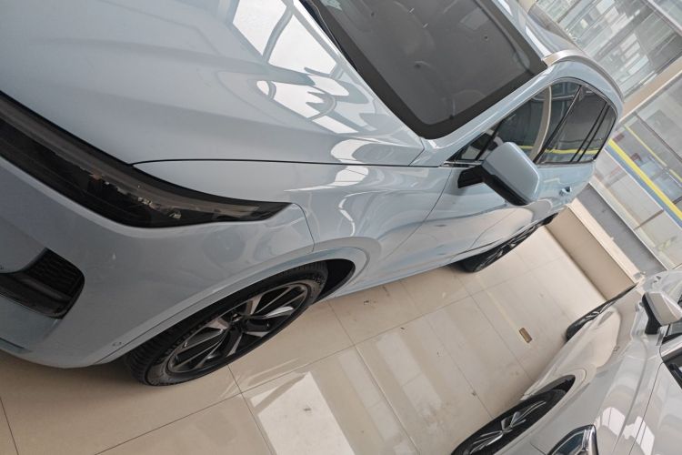 理想汽车 理想ONE 2021款 增程6座版车身外观6003