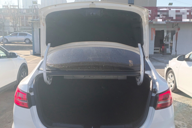 福特 福睿斯 2019款 1.5L 自动质享型机舱底盘23