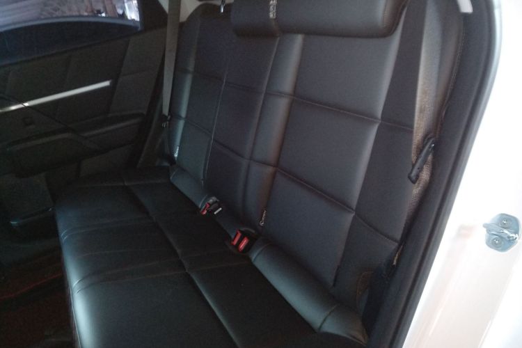 北京现代ix35 2023款 沐飒 2.0L 豪华版DLX中控内饰21