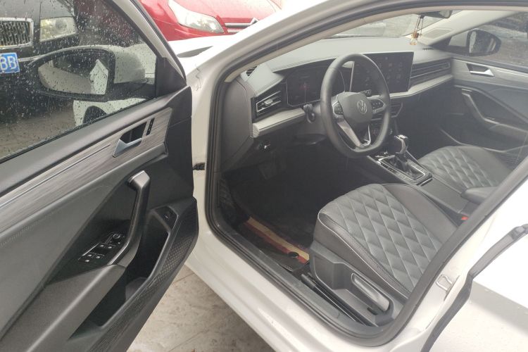 大众 速腾 2023款 300TSI DSG超越版中控内饰20