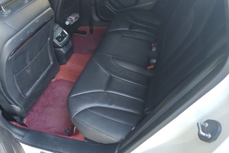 红旗H5 2020款 1.8T 自动智联旗韵版中控内饰21