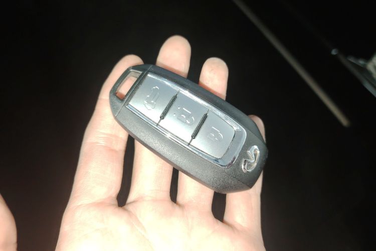 英菲尼迪QX60 2022款 2.0T 舒享版中控内饰7001