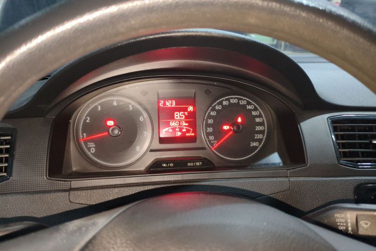 大众 桑塔纳 2021款 1.5L 手动风尚版中控内饰14