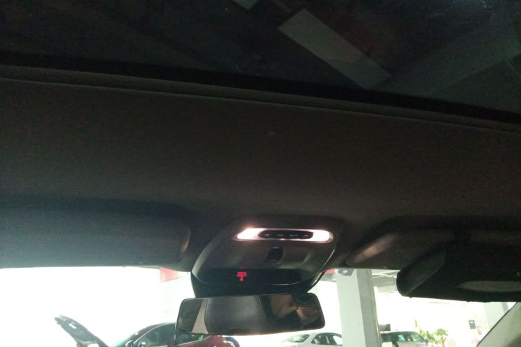 沃尔沃V40 2013款 2.0T 智雅版局部细节22