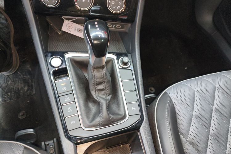 大众 速腾 2025款 改款三 300TSI DSG超越版局部细节18