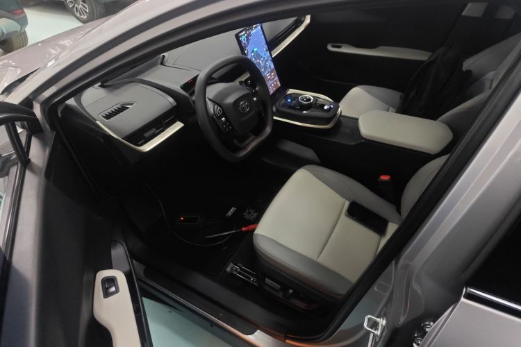 丰田bZ3 2023款 517km 精英PRO中控内饰7003