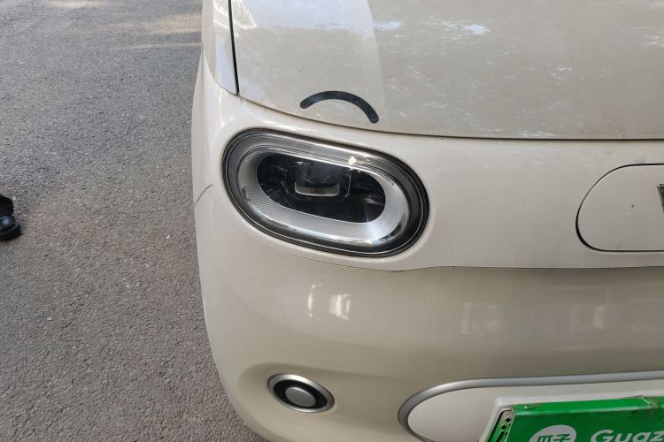 五菱汽车 宏光MINIEV 2024款 第三代 215km 青春版车身外观8