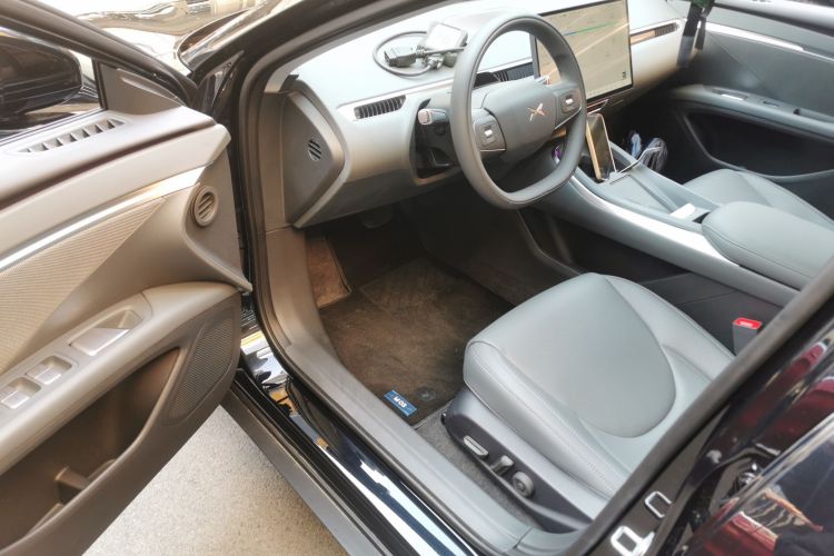 小鹏MONA M03 2025款 502 长续航 Max中控内饰20