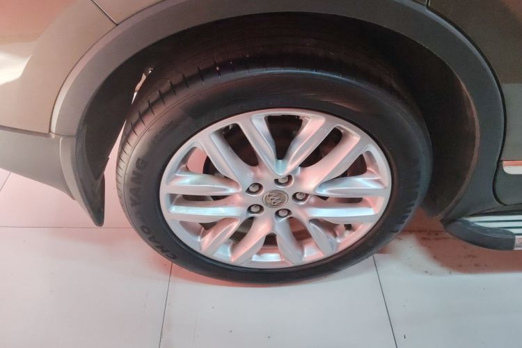 别克 昂科威 2019款 28T 四驱精英型 国VI车身外观6008