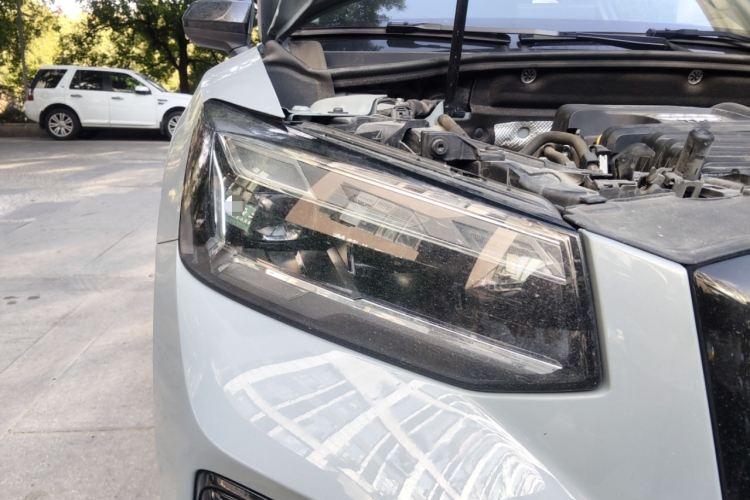 奥迪Q2L 2022款 35 TFSI 进取动感型车身外观8