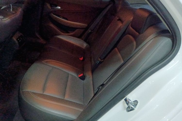 雪佛兰 迈锐宝 2017款 1.5T 自动豪华版中控内饰21