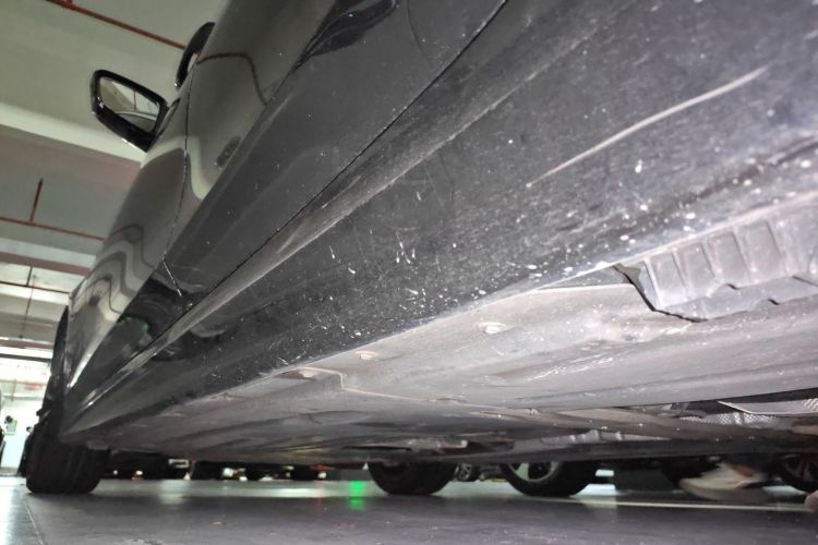 宝马3系 2020款 320Li M运动套装局部细节9003