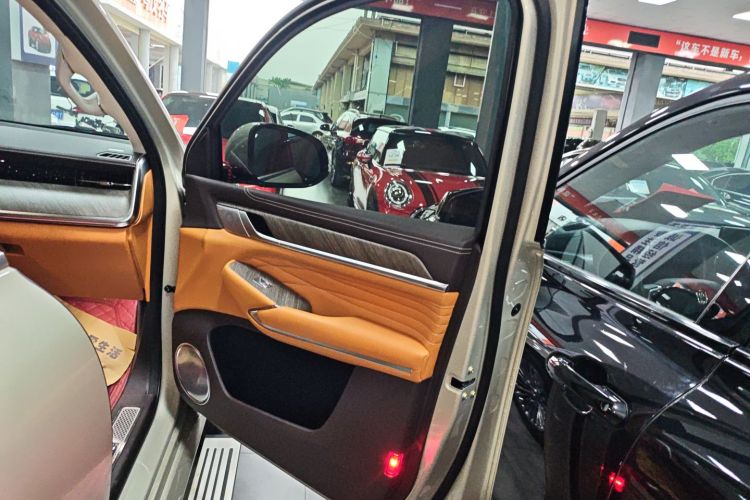 坦克500 2022款 3.0T 商务版 造境型 5座中控内饰42