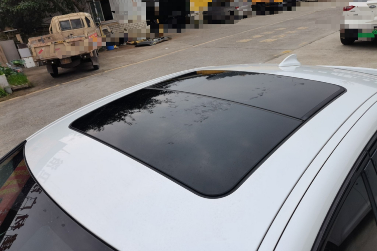 宝马1系 2021款 改款 125i M运动曜夜版局部细节57