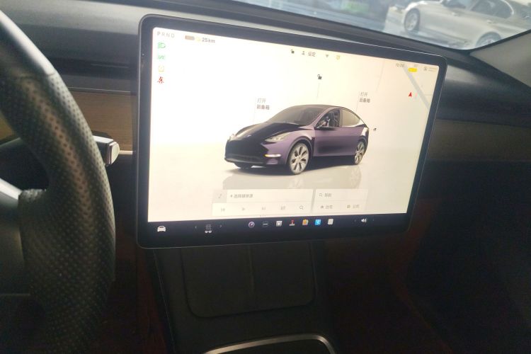 特斯拉 Model Y 2022款 后轮驱动版中控内饰16