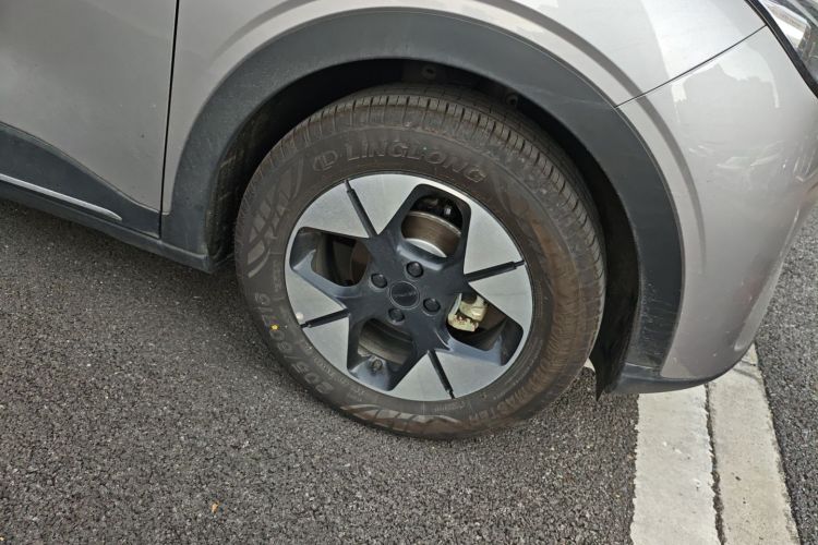 吉利银河 星愿 2025款 310km 梦想版车身外观10