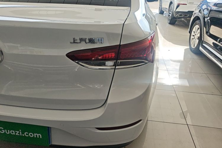 别克 英朗 2021款 1.3T 自动轻混动精英型车身外观9