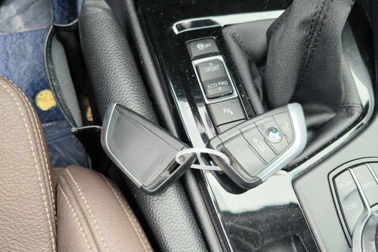 宝马X1 2018款 xDrive20Li 豪华型中控内饰11