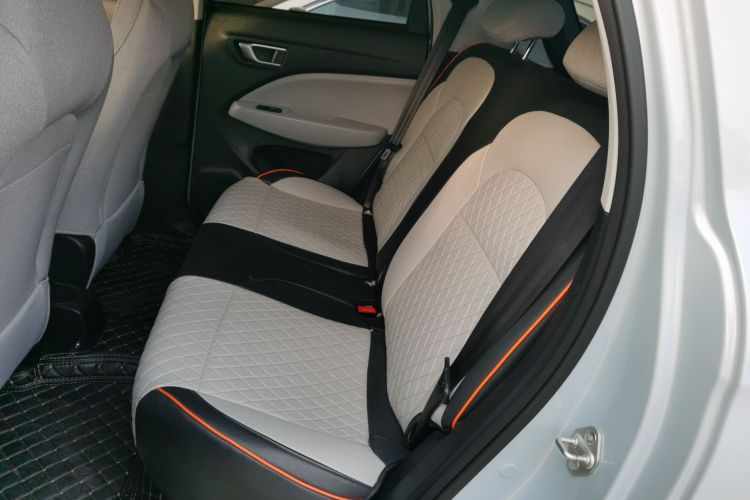 零跑汽车 零跑T03 2023款 310轻享版中控内饰7004