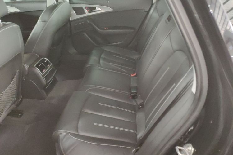 奥迪A6L 2018款 30周年年型 TFSI 进取型中控内饰7004