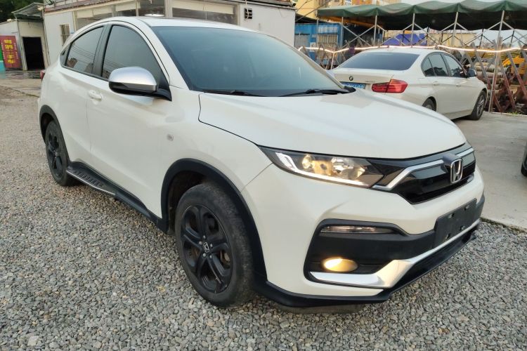 本田XR-V 2021款 220TURBO CVT舒适版车身外观3