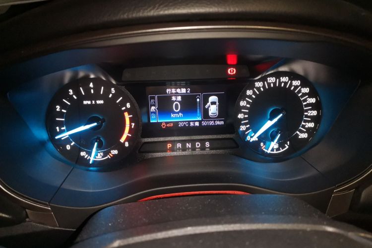 福特 蒙迪欧 2020款 EcoBoost 180 时尚型中控内饰14