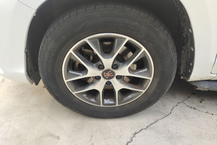 比亚迪 宋 2017款 盖世升级版 1.5TID 自动精英型车身外观6007