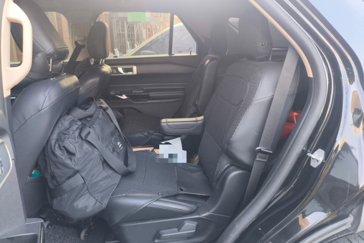 福特 探险者 2020款 EcoBoost 285 四驱风尚版 6座中控内饰21