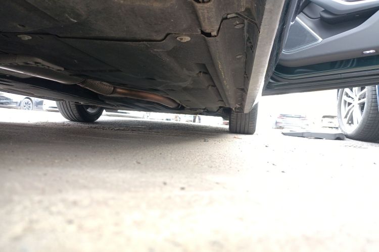 捷豹XFL 2022款 XFL 2.0T P200 两驱精英豪华版局部细节9001