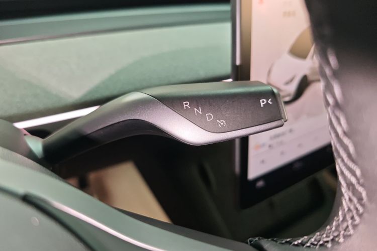 特斯拉 Model Y 2024款 Performance高性能版中控内饰18