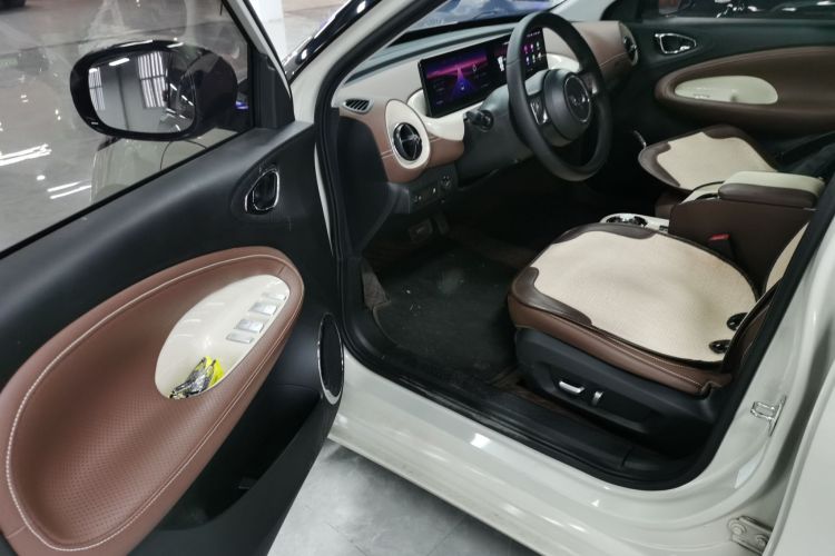 五菱汽车 五菱缤果 2023款 410km 灵犀尊享款中控内饰7003