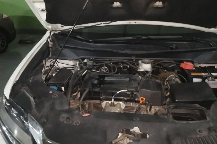 本田 艾力绅 2016款 2.4L 豪华版局部细节9006