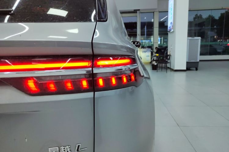 吉利汽车 星越L 2024款 2.0TD 高功自动两驱云起版车身外观6001