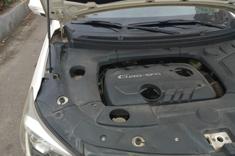 东风风光 风光S560 2018款 改款 1.8L CVT尊贵型 5座局部细节9006