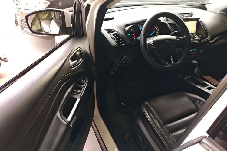 福特 翼虎 2017款 EcoBoost 245 四驱尊翼型中控内饰20