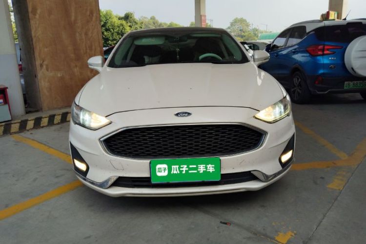 福特 蒙迪欧 2020款 EcoBoost 180 时尚型车身外观2