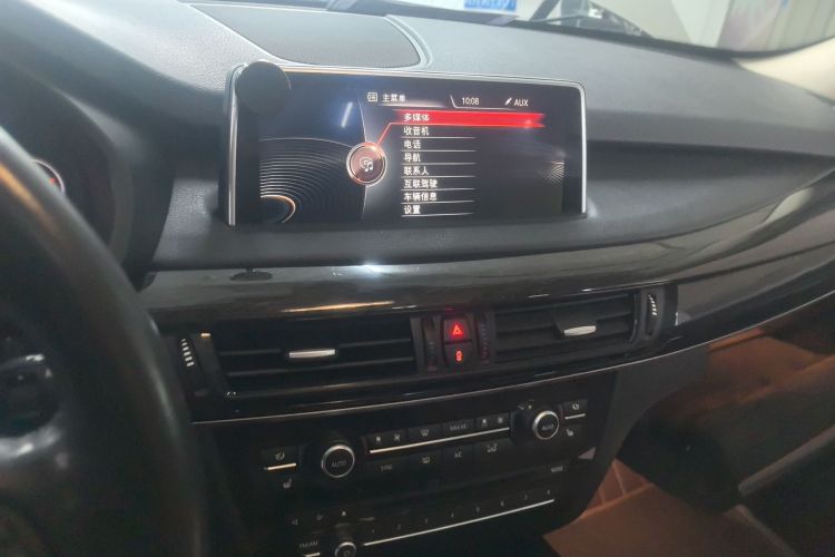 宝马X5(进口) 2014款 xDrive35i 豪华型中控内饰16