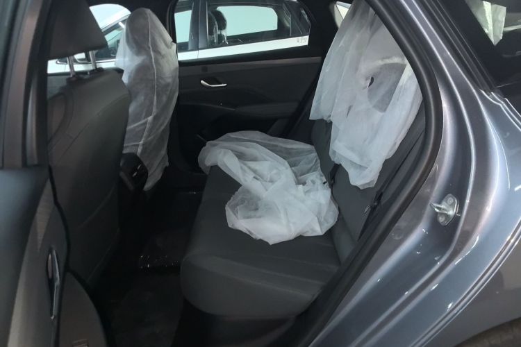 比亚迪 秦PLUS 2025款 DM-i 智驾版 55KM领先型中控内饰7004