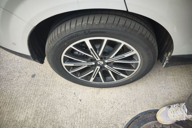 零跑汽车 零跑B10 2025款 510悦享版车身外观6008