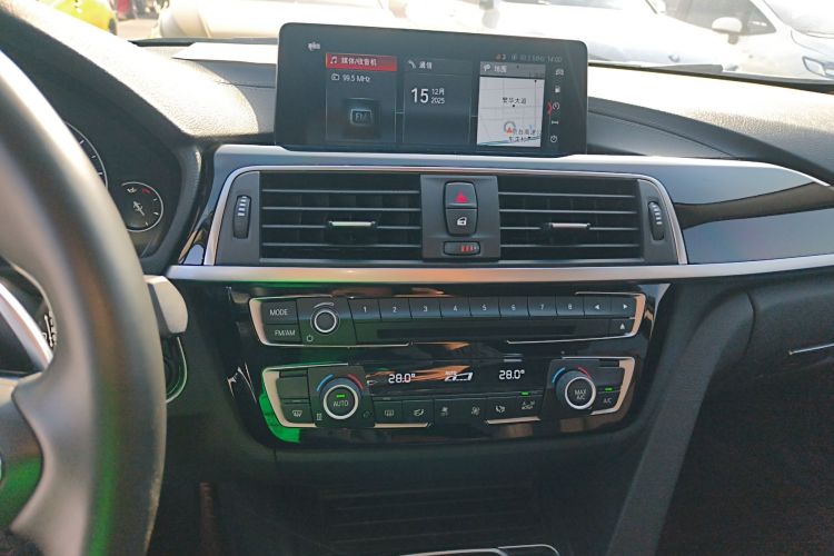 宝马3系 2019款 320Li M运动套装局部细节16