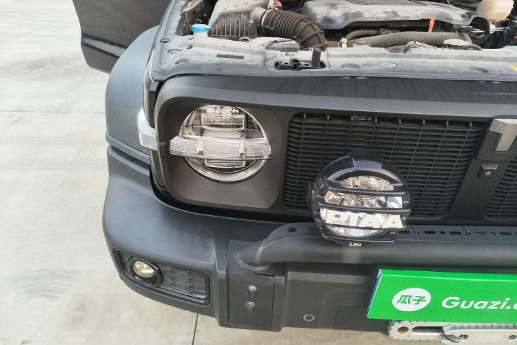 坦克300 2021款 越野版 2.0T 征服者车身外观8