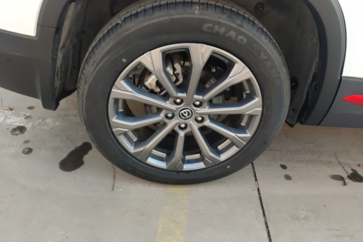 长安CS75 2023款 畅享版 1.5T DCT尊贵版车身外观6003