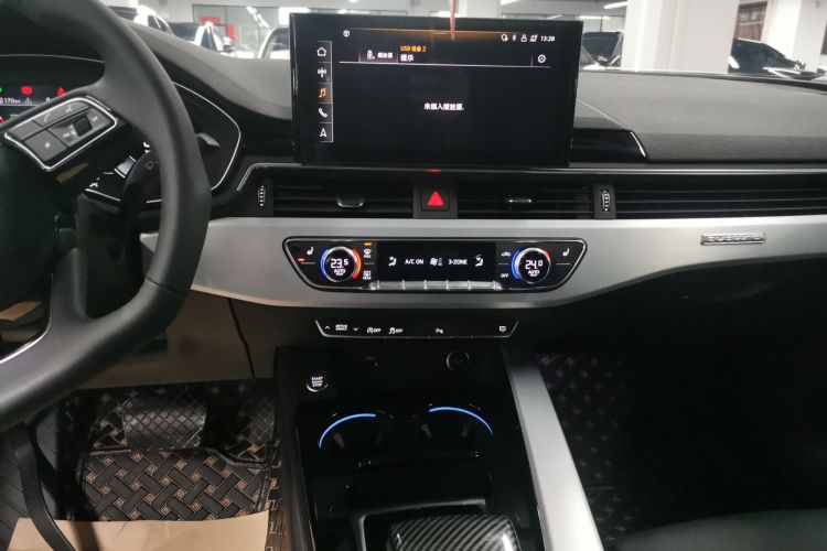 奥迪A5 2024款 Sportback 40 TFSI quattro 豪华动感型中控内饰16