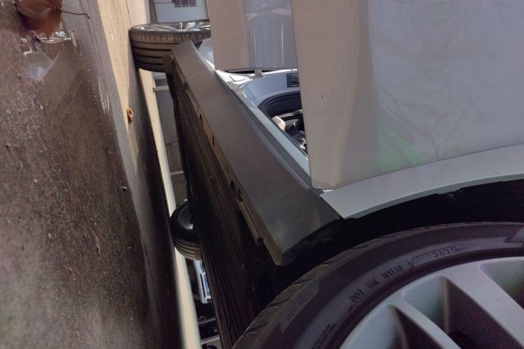 零跑汽车 零跑C16 2026款 纯电 630激光雷达智尊版 5座局部细节9001