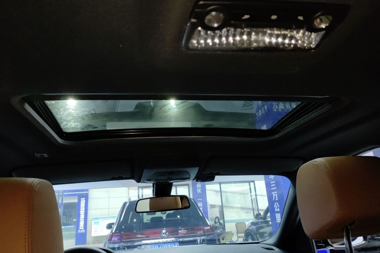 宝马X4 2016款 xDrive20i M运动型中控内饰22