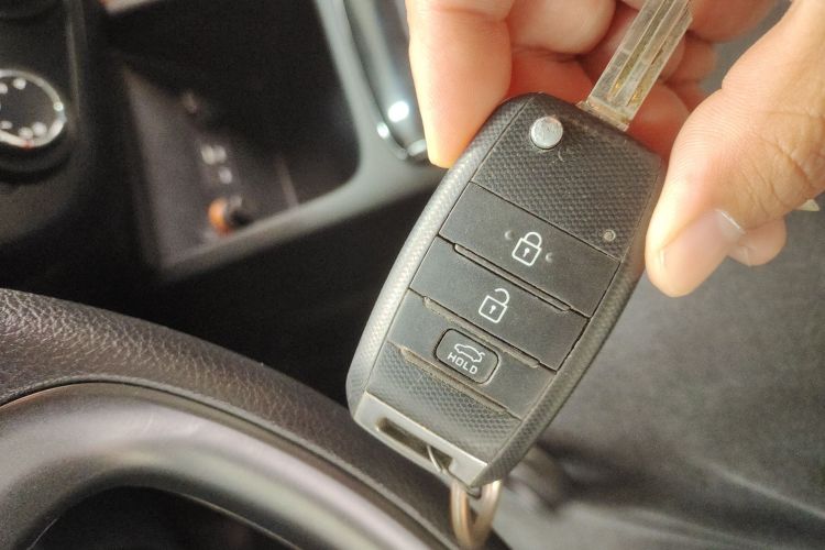 起亚K3 2016款 1.6L 手动GL中控内饰7001