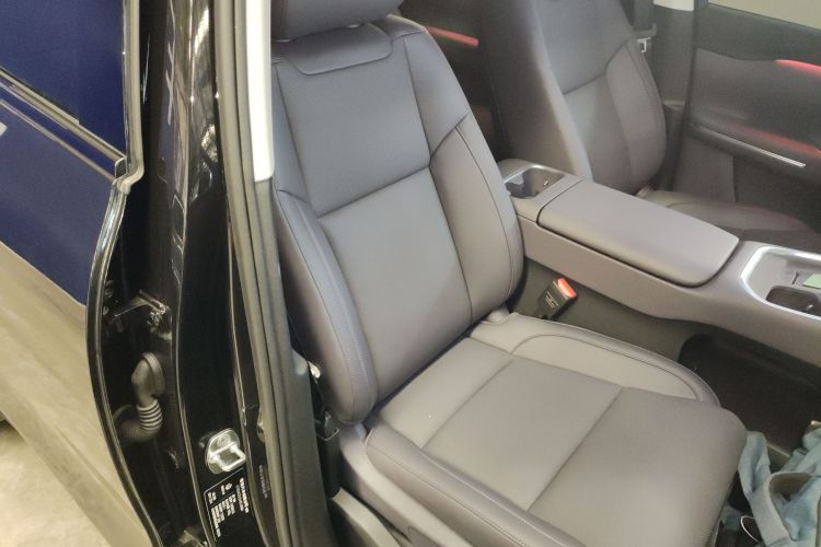 零跑汽车 零跑C16 2026款 纯电 630激光雷达智尊版 6座局部细节41