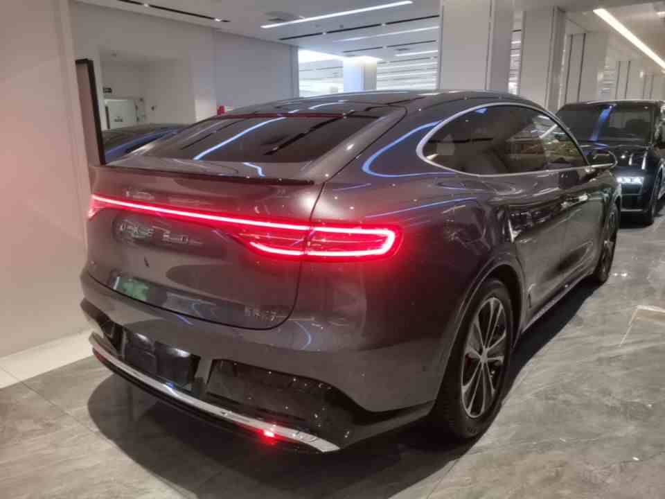 鸿蒙智行 智界R7 2026款 增程 Ultra(192线激光雷达）(4)